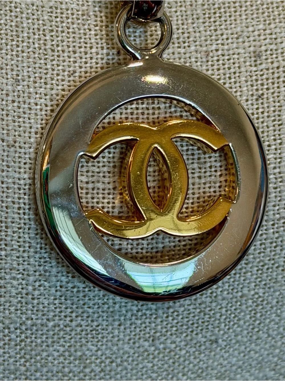 CHANEL Vintage Two-Tone CC Round Pendant Necklace - Silver & Gold